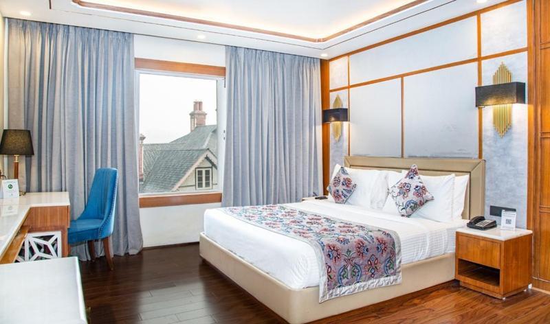 Lemon Tree Hotel Srinagar Esterno foto